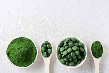 A spirulina fogyasztása számos egészségügyi előnnyel jár