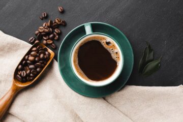A cukrozatlan kávé segíthet a súlycsökkentésben?