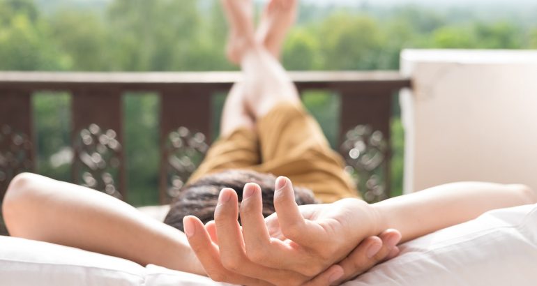Rejtett kimerültség a nyári szabadság előtt – miért nem pihensz jól?